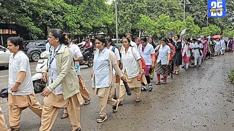 Satara Health Workers Rally for Pending NRHM Assurances