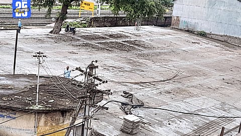 Goods Yard at Karad Engulfed in Mathadi Disputes; Administration Urged to Act