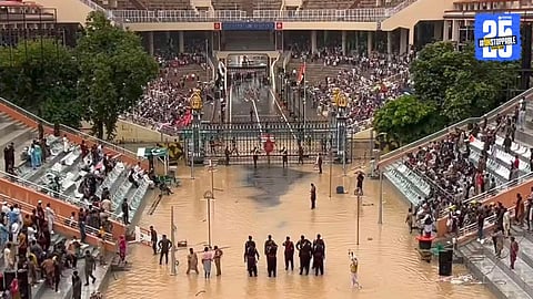 Pakistani Rangers forced to parade in knee-deep floodwater at Wagah Border, while India’s side remained dry due to effective drainage system.