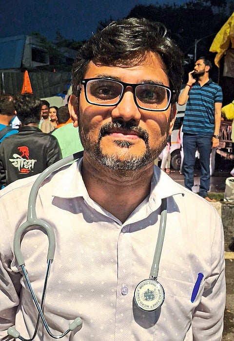 आंदोलकाला हृदयविकाराचा झटका