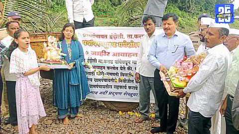 “District Collector Santosh Patil appeals to devotees for eco-friendly Ganesh visarjan in artificial ponds at Shendre and Indoli.”