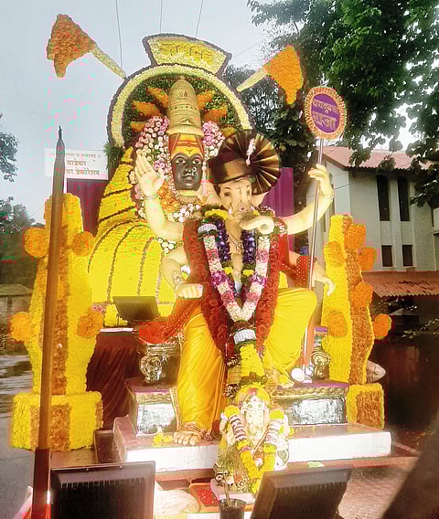 पर्यटननगरीत ढोल-ताशांच्या गजरात गणरायास निरोप