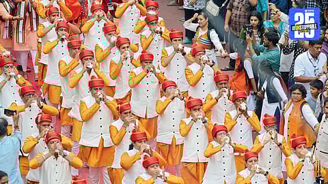 Pune Ganesh Visarjan 2025 Ganesh Visarjan in Pune Ends in Record 8 Hours