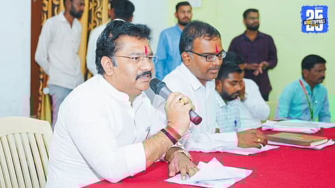 MLA Abhijit Patil addressing loan distribution committee meeting at Pandharpur Panchayat Samiti.