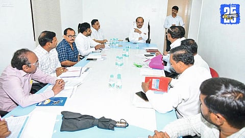 Guardian Minister Radhakrishna Vikhe Patil during review meeting, directing timely completion of road works.