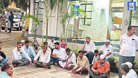 Shendi tribals protest relocation of Raghoji Bhangre statue; market closed, sit-in staged at police station.