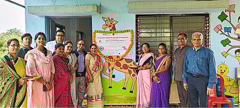 रोटरी क्लबकडून मावळातील अंगणवाड्यांना मदत