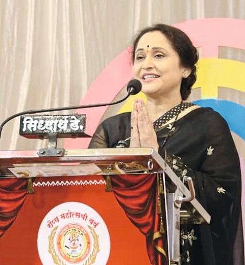 परमेश्वराने दिलेले जीवन
सुंदरपणे जगले पाहिजे