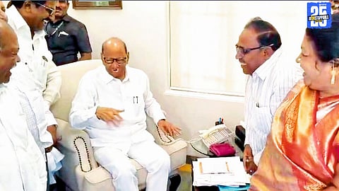 Manohar Sapate Seeks Guidance from Sharad Pawar During Baramati Visit