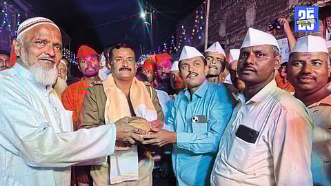 Banwadi Sets Example of Unity as Dargah Sandal Joins Navratri Rally