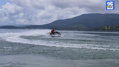 Tourists enjoy boating and adventure water sports at the newly inaugurated Munawale Water Tourism Centre — India’s first freshwater tourism hub.