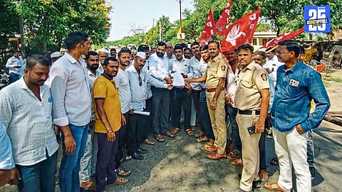 Farmers from KBP and Kisan Sabha rally on Pandharipool Road, demanding revival of the ‘Farmer King’ legacy and agricultural reforms.