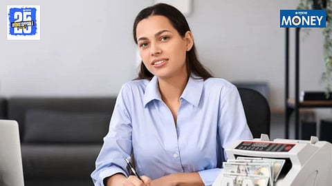 Bank Job For Woman