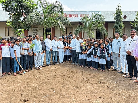 पूरग्रस्तांसाठी तांदळीच्या विद्यार्थ्यांचा पुढाकार