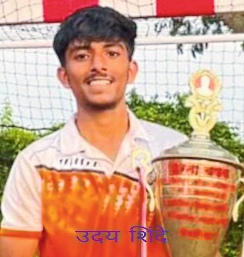 शिंदे, कोकणे
राज्यस्तरीय स्पर्धेत