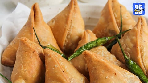 Samosa Health Risk : एका समोशासाठी द्यावे लागतील ३ लाख रुपये; डॉक्टरांनी सांगितले थेट हृदयाशी कनेक्शन