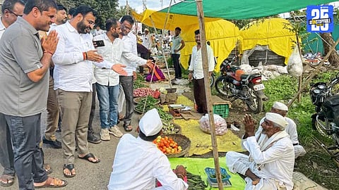 MLA Amol Khatal interacting with farmers and traders during his visit to Lohare-Mirpur weekly market.