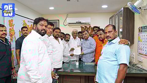 Political Balance Maintained: Dilip Mane to Join, Says State Congress President Chavan