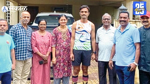 Dr. Sudhir Pawar after completing his record-breaking 101 km run on the Satara–Medha–Satara route; 12 hours of nonstop endurance.