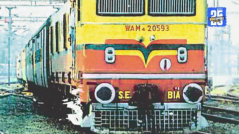 Special train flagged off for Kartiki Wari pilgrims from Adilabad to Pandharpur under Solapur division.