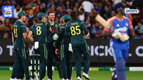 Australia defeated India  in the 2nd T20I at Melbourne