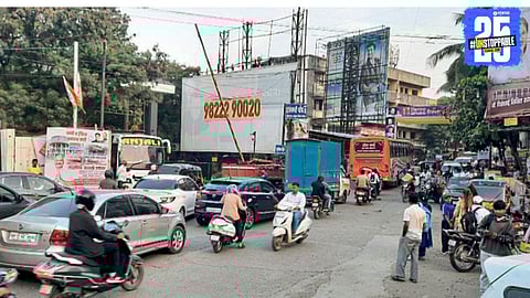 Narrow Roads and Encroachmeant Worsen Congestion