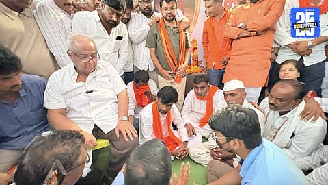 Manoj Jarange: मनोज जरांगेंनी घेतली मृत डॉक्टर युवतीच्या कुटुंबियांची भेट; ''राजकारण करण्यापेक्षा सर्वांनी एकजुटीने लढा...''