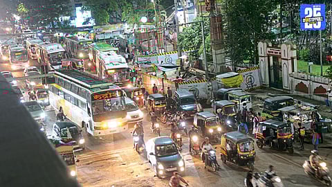 Traffic Nightmare at Nigdi Lokmanya Tilak Chowk