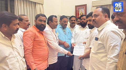 NCP (Sharad Pawar) leaders from Mangalwedha meeting Deputy CM Eknath Shinde to discuss the city’s pending development projects.