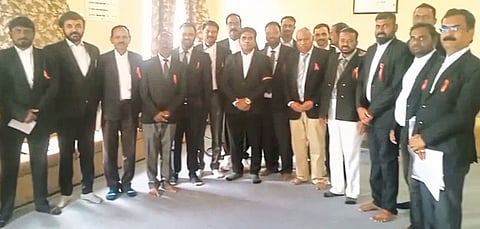 ‘वकील संरक्षण कायदा तातडीने लागू करा’