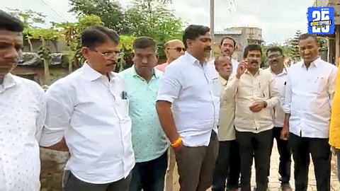 “Shevgaon’s water supply project fails trial — citizens protest, all-party committee demands immediate action.”