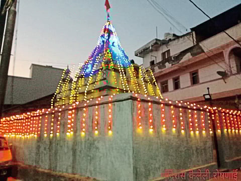 कार्तिक स्वामींच्या दर्शनासाठी भाविकांची गर्दी