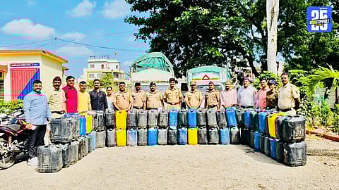 Uruli Kanchan police seize over ₹11 lakh worth of illegal liquor