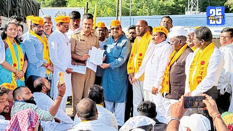 Former Home Minister Ramesh Bagwe supports community march in Pune’s Sonai demanding justice for youth.