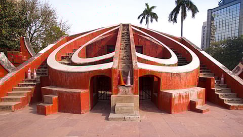 Man Found With Gunshot Injury at Jantar Mantar Delhi Police Probing Matter