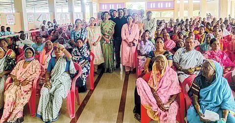 शिवरीत ३६० महिलांची आरोग्य तपासणी