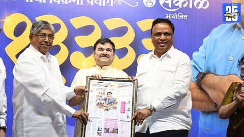 Veteran Actor Prashant Damle Presents 13,333th Performance