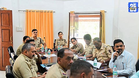Sindhudurg and Goa police officials during a joint coordination meeting in Sawantwadi ahead of the elections.