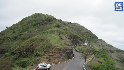 District Administration Orders Complete Traffic Closure at Sinhagad From Today