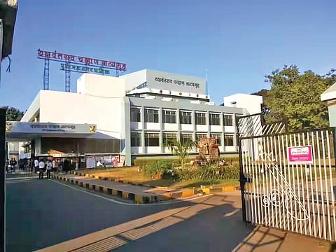 नाटकांसह विविध कलांचा ‘यशवंत’ साक्षीदार