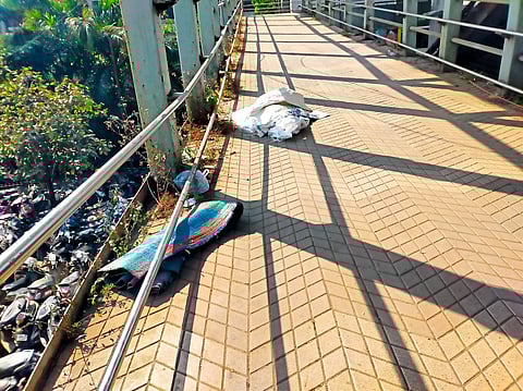 कोट्यवधींचे स्कायवॉक बेवारस