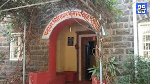 Sudden Alliances Trigger Political Movement