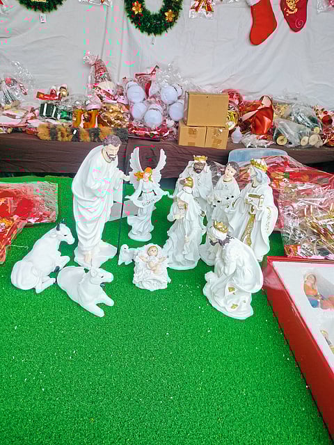 वसईमध्ये नाताळची चाहूल