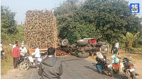 Major Roadblock After Sugarcane Tractor Overturns in Sukhed Village