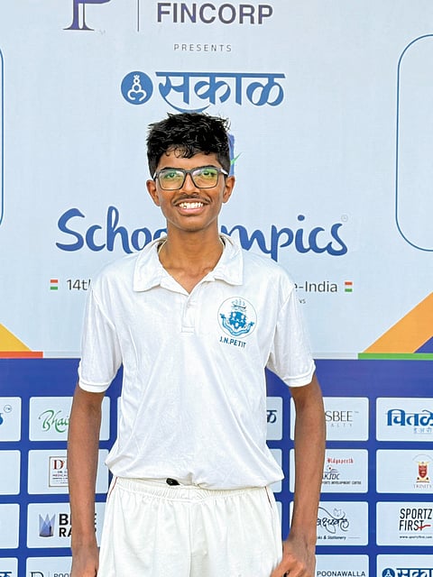 जे.एन.पेटिट, डॉ.अस्मिता, सिंहगड स्पिंगडेल विजयी