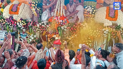 Four lakh devotees witness grand Datta Jayanti