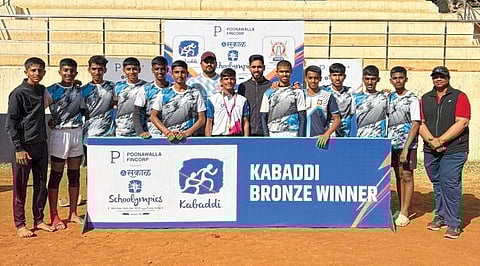 नेताजी सुभाषचंद्र बोस स्कूलची जेतेपदाला गवसणी