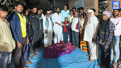 Shinde Sena leader extends financial help to a child orphaned after a farm pond drowning tragedy in Mohol taluka.