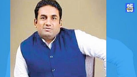 MLA Devendra Kothe raising key demands related to education and law enforcement during the legislative session.