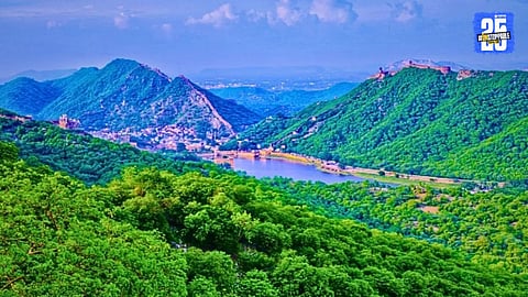 Aravalli Hills 100 Meter Rule Sparks Legal and Environmental Controversy